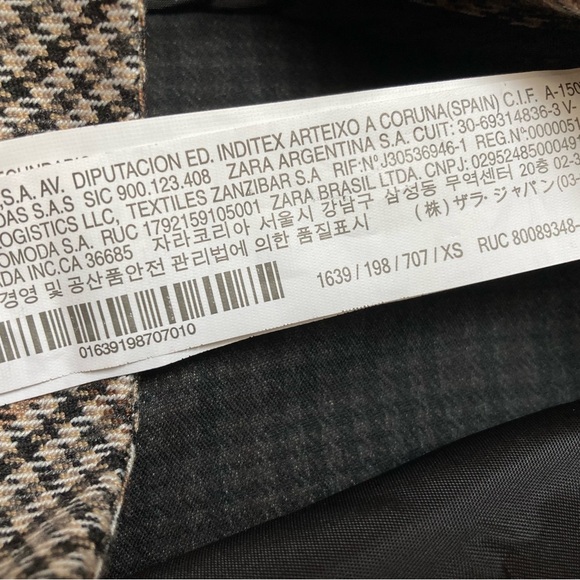 Zara plaid mini skirt - size XS - Picture 6 of 7